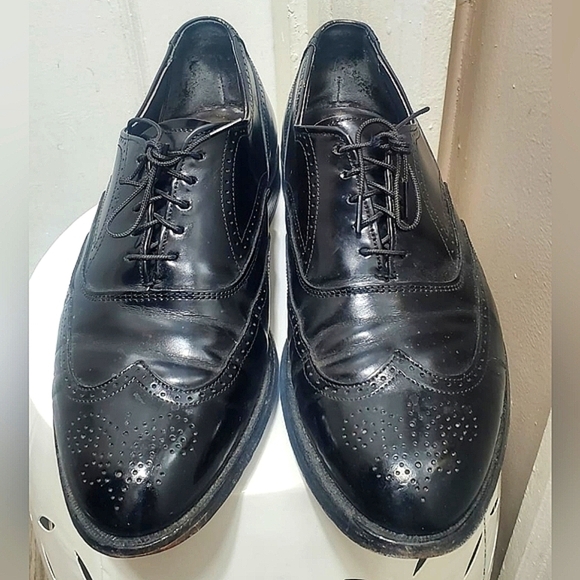 HANOVER MEN'S CLASSICS MASTERFLEX LEATHER WING TIP DRESSY SHOES SIZE 7.5 🌴✌️ - Picture 2 of 16